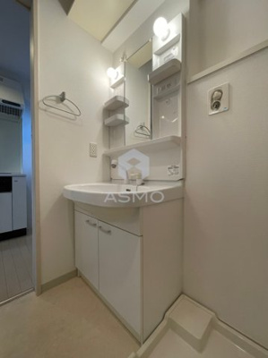 【洗面所】 | ラフルール | ※同物件　別間取り　参考写真