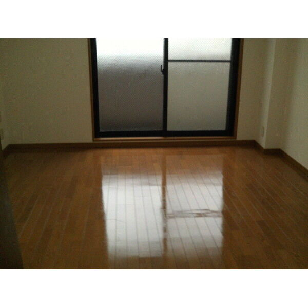 アンプルールフェールTSUGEの居間・リビング