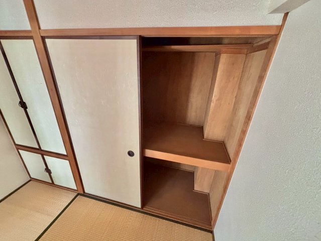 ファーストイン手柄の収納