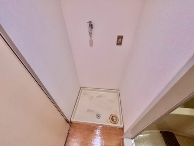 ファーストイン手柄の洗面所