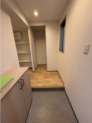 【玄関】 | フリーディオ堺BLD