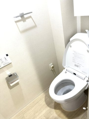 【トイレ】 | ひばりが丘フィールズ2番街 | 落ち着いた色調のトイレです