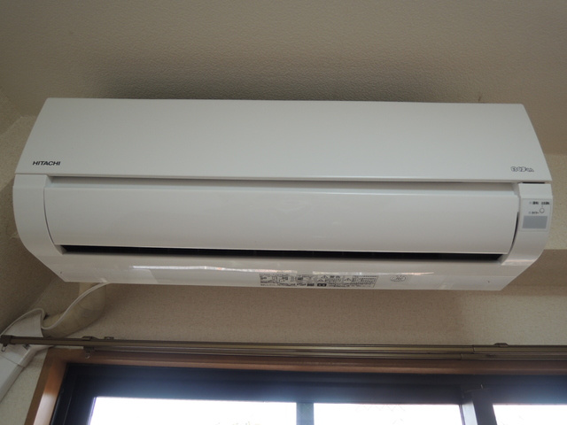 ミレニアム新井の設備|エアコン☆