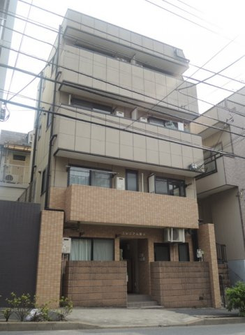 ミレニアム新井の外観