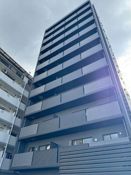 GRAN DUKE伝馬町の外観