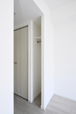 【収納】 | SYNEX YOKOHAMA-SHIMMACHI | ※902号室参考写真です　