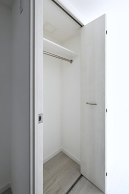 【収納】 | SYNEX YOKOHAMA-SHIMMACHI | ※902号室参考写真です　