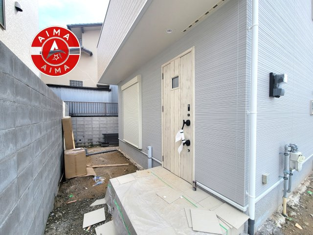 福岡市南区屋形原2丁目第1-4棟（1号棟）の玄関|おでかけの時も帰った時も、「我が家」を最初に感じでもらえる素敵な空間に。