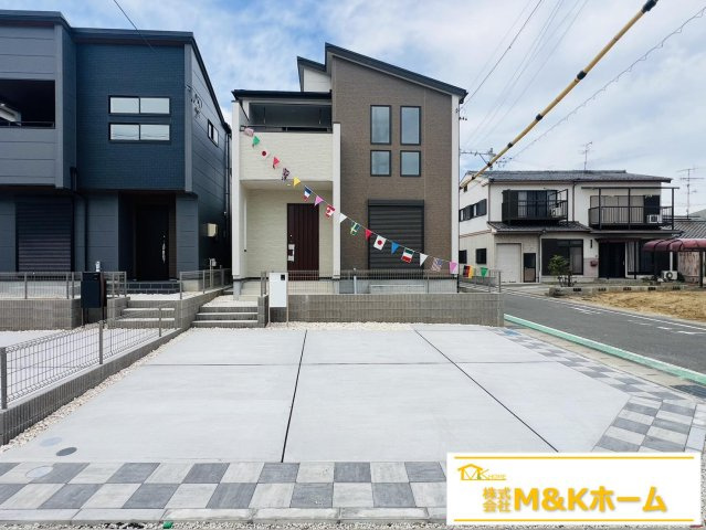 半田市花田町1丁目　全2棟　2号棟