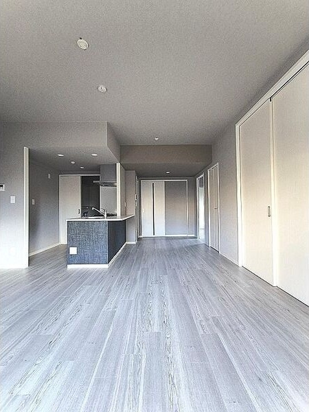 GRAN DUKE伝馬町の内装