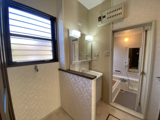 川越市かすみ野中古戸建の脱衣所