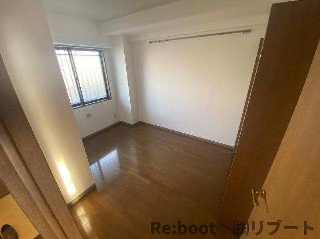 ベルグプレデス船橋の居間・リビング