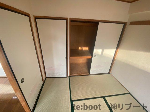 ベルグプレデス船橋の和室