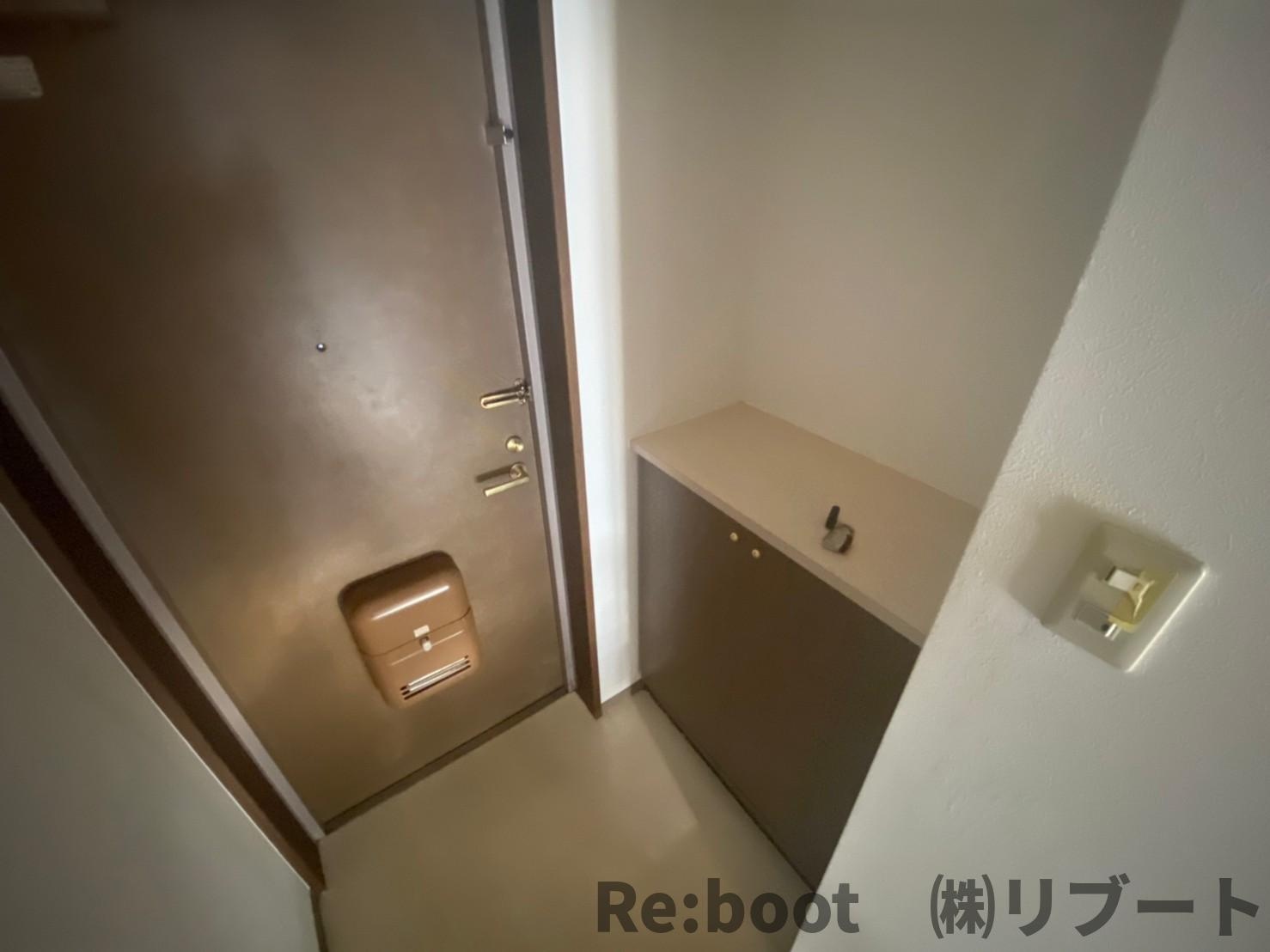 ベルグプレデス船橋の玄関