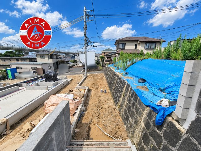 福岡市南区屋形原2丁目第1-4棟（3号棟）の外観|広々した駐車場です。
