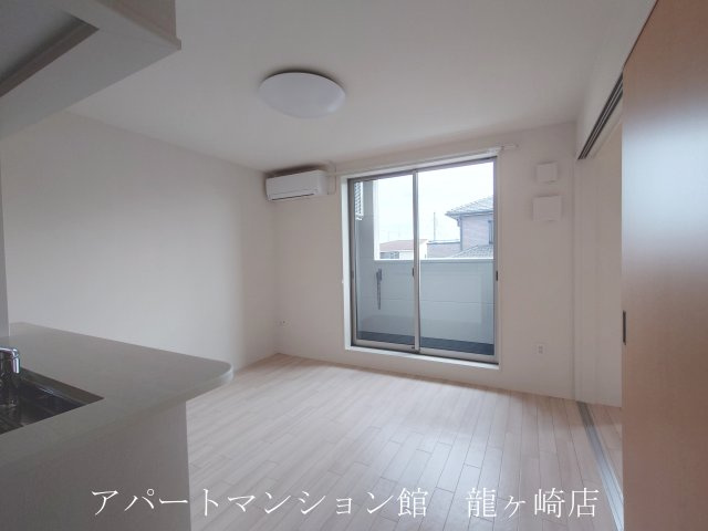 202の居間・リビング