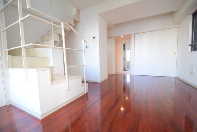 アーバンエスケイプ