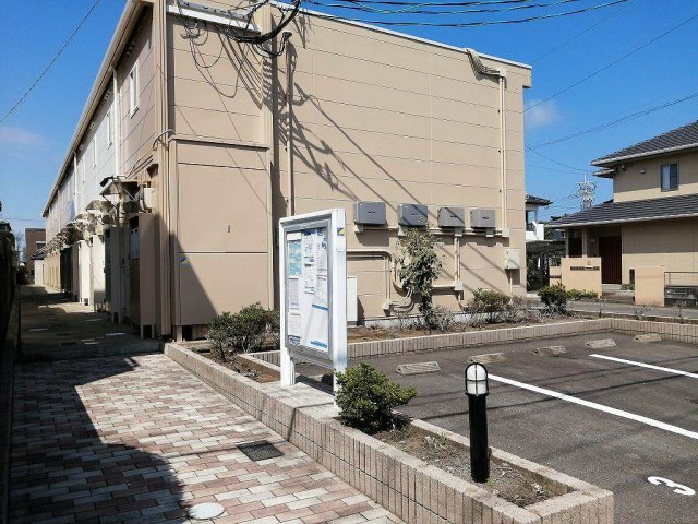 レオパレスティールの外観|画像1