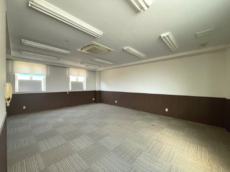 ＡＤＬビルの内装