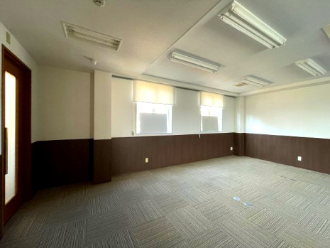 ＡＤＬビルの内装