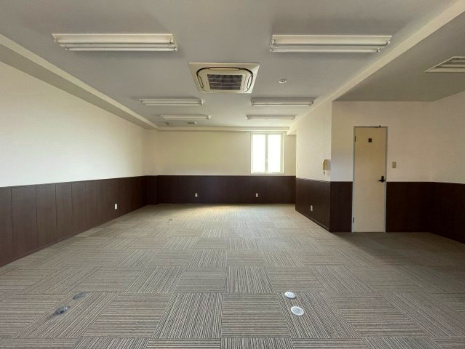 ＡＤＬビルの内装