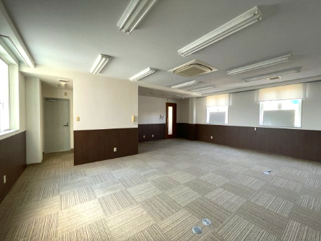 ＡＤＬビルの内装