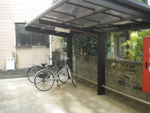 レオパレスコスモスのその他