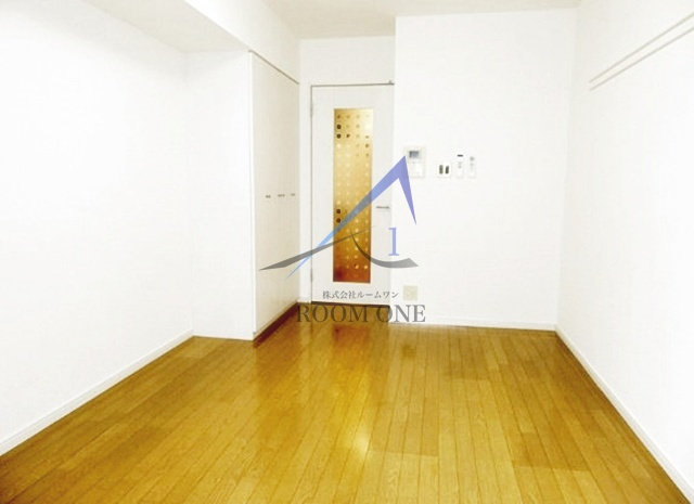 プロスペクト門前仲町の居間・リビング|洋室のお部屋です。