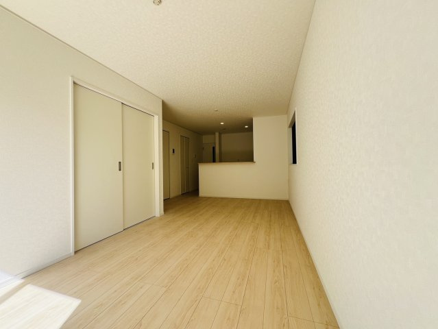 高浜市向山町5丁目8-38『仲介手数料無料』新築一戸建て・建売の居間・リビング