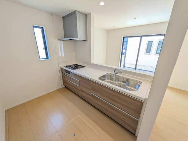 八王子市　西寺方町　新築一戸建てのキッチン|～使い勝手の良いシステムキッチン～