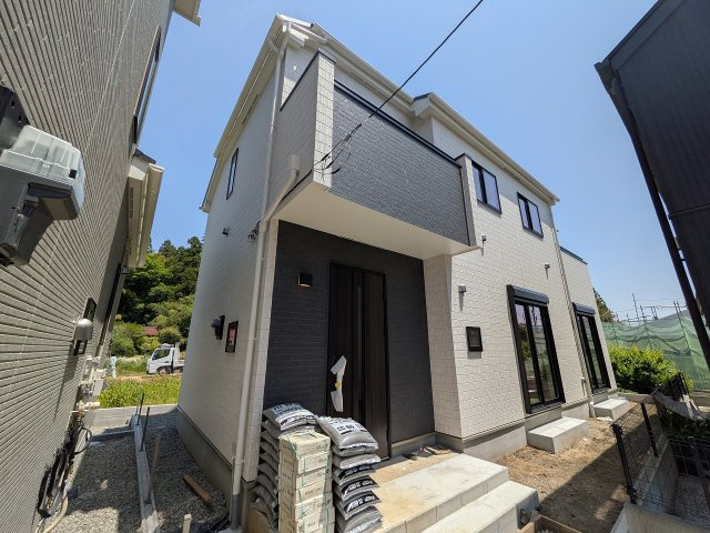 八王子市　西寺方町　新築一戸建て
