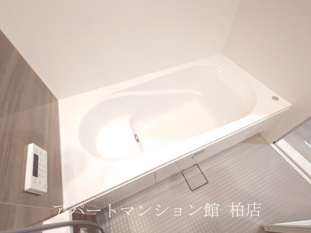 d-kuutio(ディークッティオ) の浴室