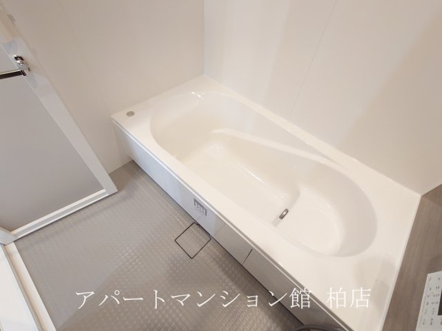 d-kuutio(ディークッティオ) の浴室