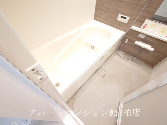 d-kuutio(ディークッティオ) の浴室