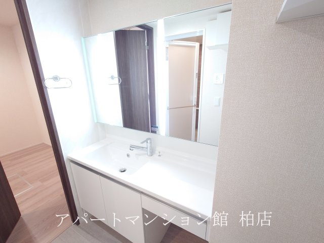 d-kuutio(ディークッティオ) の独立洗面台