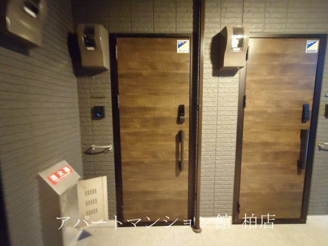 d-kuutio(ディークッティオ) の玄関