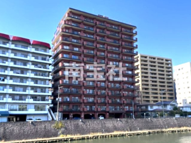 【外観】 | 甲突川沿いで陽当たり眺望良好！