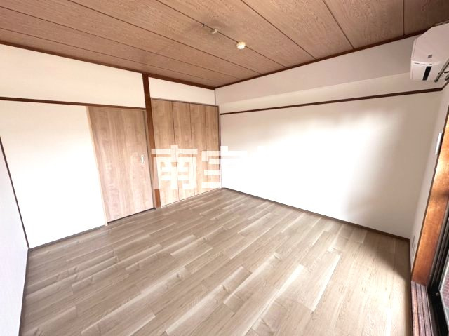 【エントランス】 | 広々エントランス