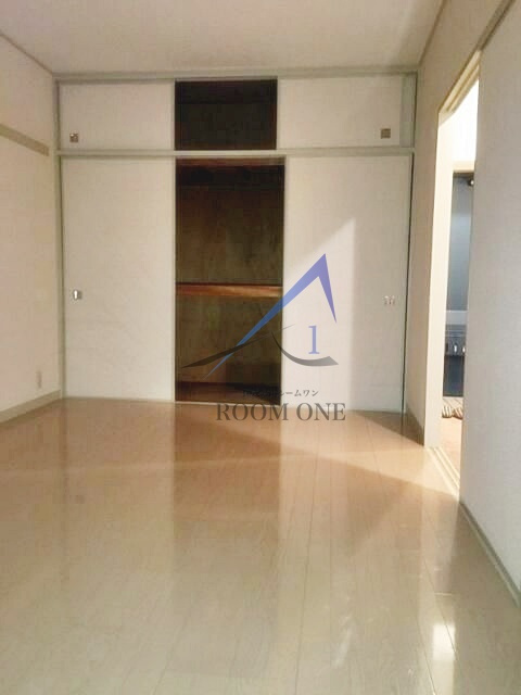 メゾンクレールの居間・リビング|洋室のお部屋です。