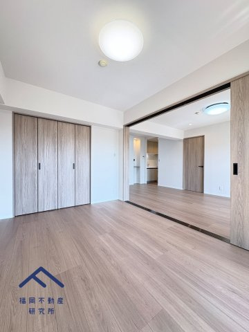 JGMベリテュード箱崎公園セカンドステージの洋室