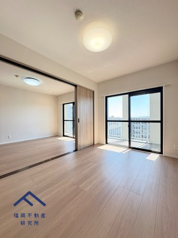 JGMベリテュード箱崎公園セカンドステージの洋室