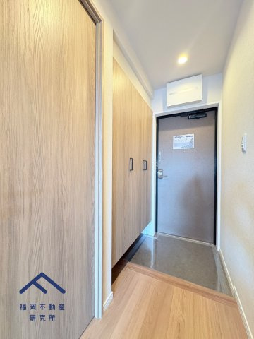 JGMベリテュード箱崎公園セカンドステージの玄関