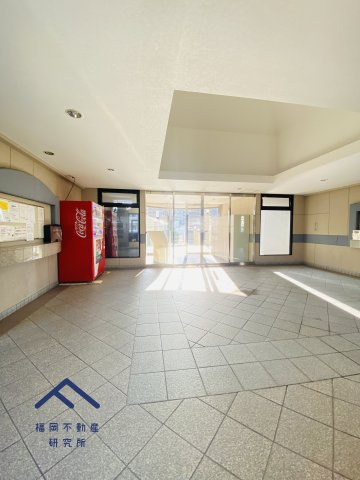 JGMベリテュード箱崎公園セカンドステージのエントランス