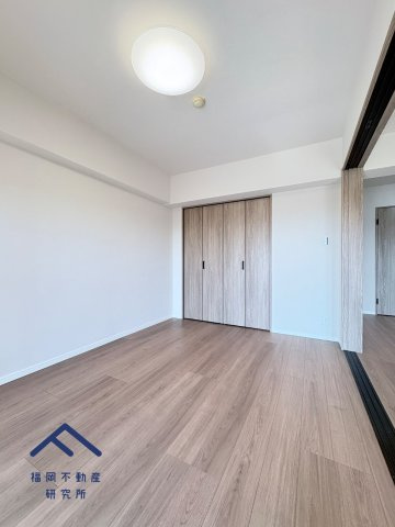 JGMベリテュード箱崎公園セカンドステージの洋室