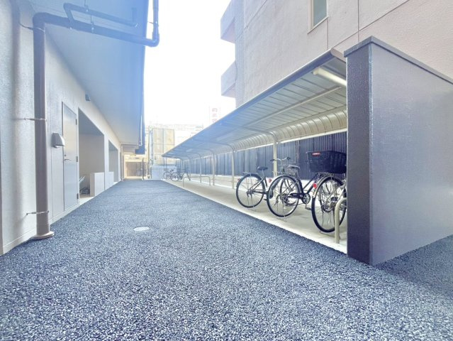 アルファステイツ松阪駅前の駐輪場|共用部分　駐輪場