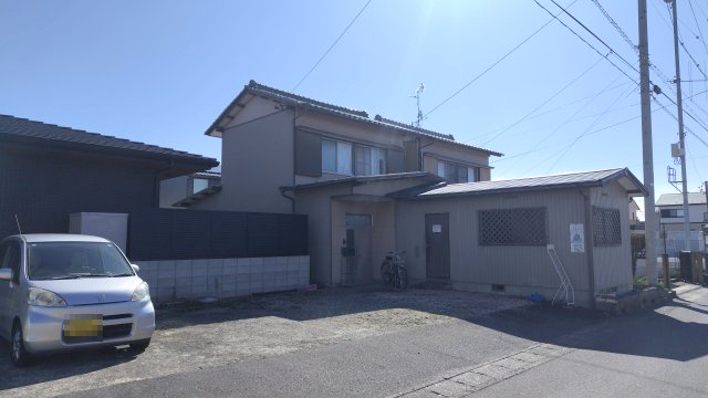 ６６４６６　羽島市正木町曲利 事業用貸家の外観