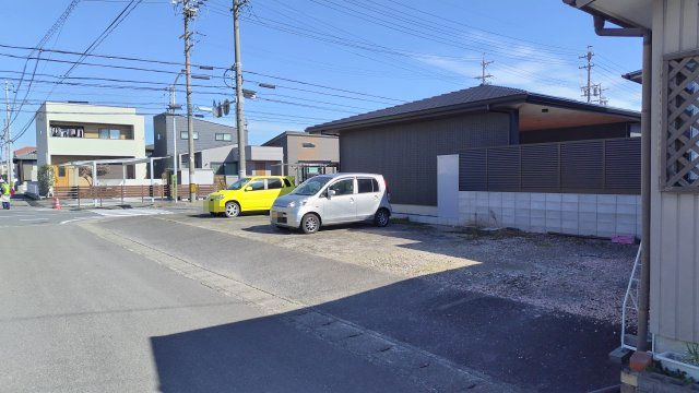 ６６４６６　羽島市正木町曲利 事業用貸家の外観