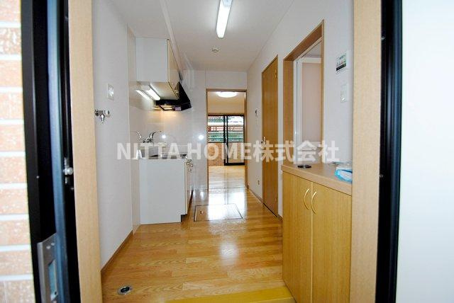 セルカ・デル・マールのキッチン|キッチンスペース◇ドアを開けると開放的になります＊