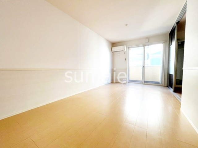 ロイヤルローズの居間・リビング|綺麗なリビングです☆