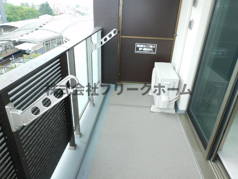 武蔵野市境１丁目の賃貸マンションのバルコニー